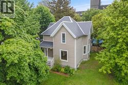 156 QUEEN STREET  Sarnia, ON N7T 2R1