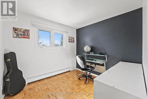 Bedroom 1 - Second  Floor - 74 Inwood Crescent, Kitchener, ON - Indoor Photo Showing Office