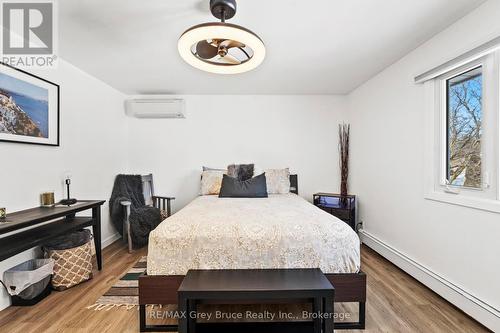 Primary Bedroom - Second Floor - 74 Inwood Crescent, Kitchener, ON - Indoor Photo Showing Bedroom