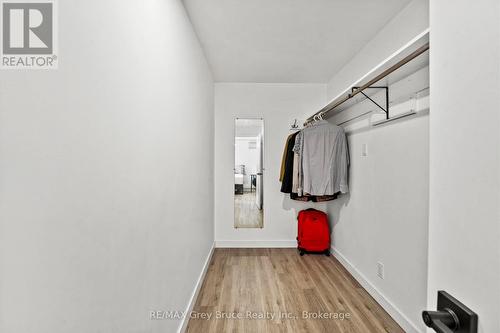 Primary Walk In Closet - 74 Inwood Crescent, Kitchener, ON - Indoor