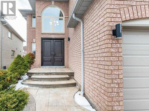 5437 Middleport Crescent, Mississauga, ON - Outdoor With Exterior