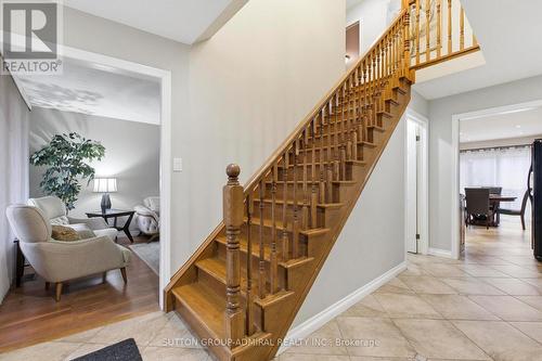 47 Sandy Drive, Hamilton, ON - Indoor Photo Showing Other Room