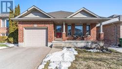 98 HAGERMAN CRESCENT  St. Thomas, ON N5R 6K3