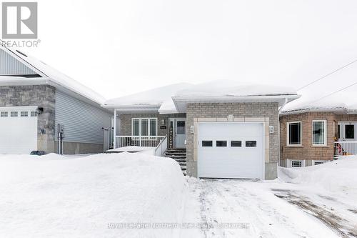 2444 CONNAUGHT AVENUE  North Bay (Widdifield), ON P1B 0C4