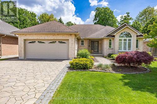 36 WOODLAND CRESCENT  Tillsonburg, ON N4G 5R5