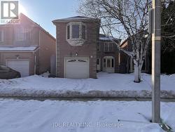 81 GAILCREST CIRCLE  Vaughan, ON L4J 5V5