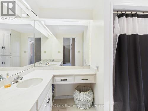 147 Goderich Street, Kincardine, ON - Indoor Photo Showing Bathroom