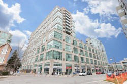 738-250 Manitoba Street  Toronto, ON M8Y 4G8