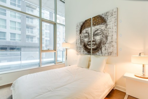 Bedroom - 210-1155 Rue De La Montagne, Montréal (Ville-Marie), QC - Indoor Photo Showing Bedroom