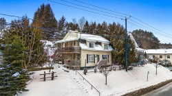 295  - 297 Rue l'Annonciation S.  Rivière-Rouge, QC J0T 1W0