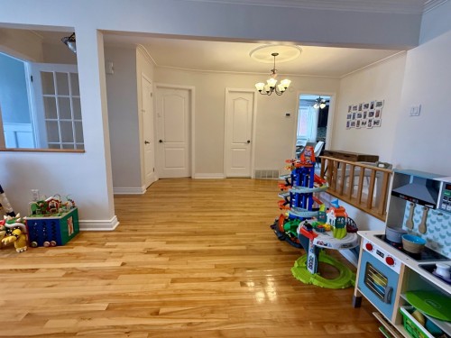 Intérieur - 4910 Boul. Notre-Dame, Laval (Chomedey), QC - Indoor Photo Showing Other Room