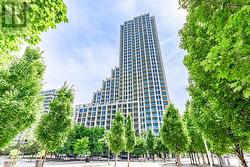 110 - 628 FLEET STREET  Toronto, ON M5V 1A8