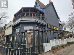 14 DUPONT STREET  Toronto, ON M5R 1V2