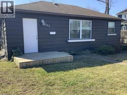 562 BEACH Boulevard  Hamilton, ON L8H 6X6
