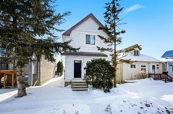 380 Tweed Avenue  Winnipeg, MB R2L 0V7