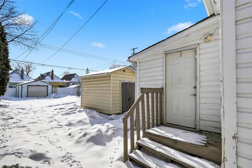 380 Tweed Avenue, Winnipeg, MB - Outdoor With Exterior