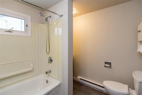 124 Berrydale Avenue, Winnipeg, MB 