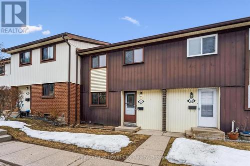 21 - 45 MARKSAM ROAD  Guelph (Willow West/Sugarbush/West Acres), ON N1H 6Y9