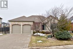979 APRICOT PLACE  London South (South K), ON N6K 5A5