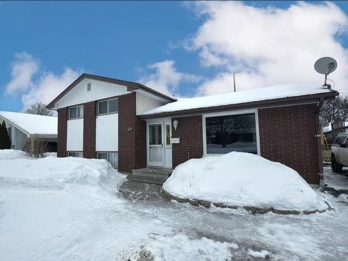 173 Hemlock Place  Thunder Bay, ON P7C 1W8