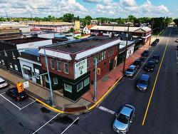 298 Scott Street  Fort Frances, ON P9A 1G7