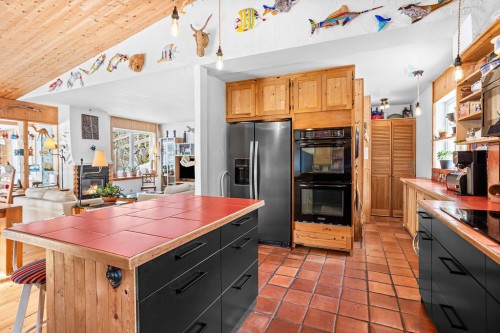 Cuisine - 1312 8E Rang, Val-David, QC - Indoor Photo Showing Kitchen