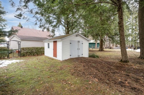 Remise - 216 Route 202 E., Bedford - Canton, QC - Outdoor