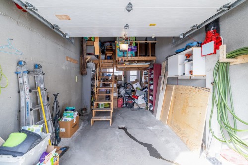 Garage - 129 Flamingo Drive, Beaconsfield, QC - Indoor Photo Showing Garage