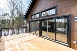 255 Rue du Tour-du-Lac  Mont-Blanc, QC J0T 2G0