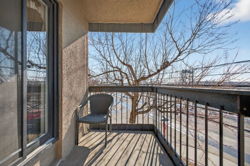 Balcon - 203-231 Rue Riverside, Saint-Lambert, QC - Outdoor With Exterior