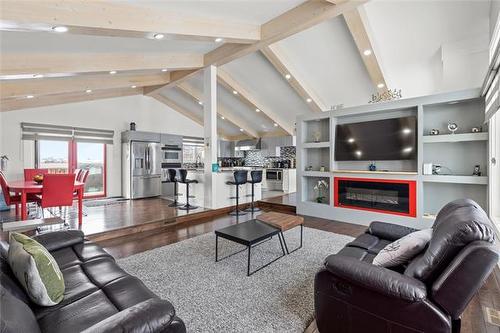 420 Jackman Rd, West St Paul, MB 