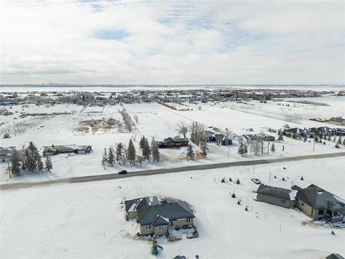 420 Jackman Rd, West St Paul, MB 