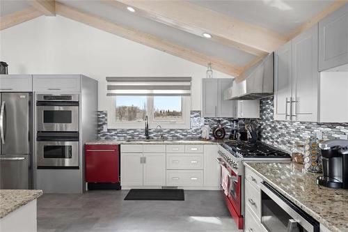 420 Jackman Rd, West St Paul, MB 