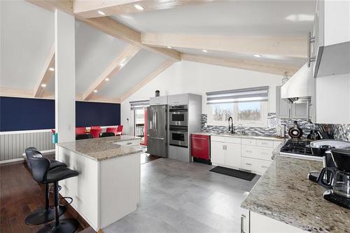 420 Jackman Rd, West St Paul, MB 