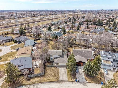 18 Edgemont Dr, Winnipeg, MB 