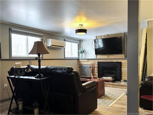 215 Lansdowne Rd, Peel, NB 