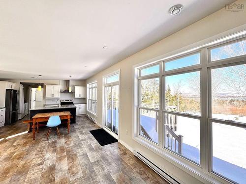 62 Mash Lane, West Bay, NS 