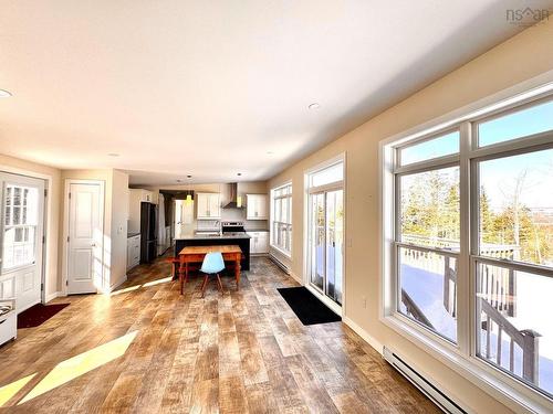 62 Mash Lane, West Bay, NS 