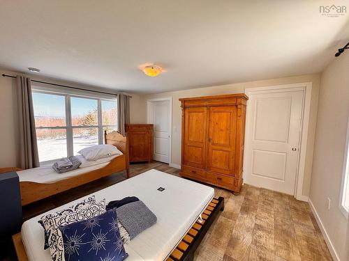 62 Mash Lane, West Bay, NS 