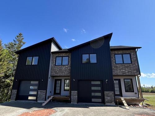 250 Ferry Road, Cornwall, PE - Outdoor