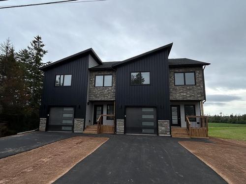 250 Ferry Road, Cornwall, PE - Outdoor With Facade