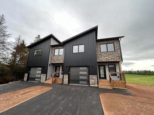 250 Ferry Road, Cornwall, PE - Outdoor With Facade