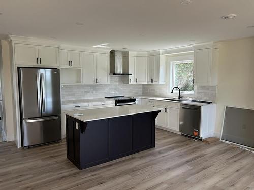 250 Ferry Road, Cornwall, PE - Indoor Photo Showing Kitchen With Upgraded Kitchen