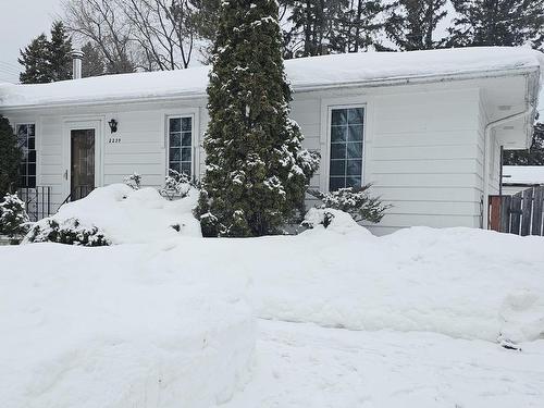 2239 Rankin Street  Thunder Bay, ON P7E 6A1