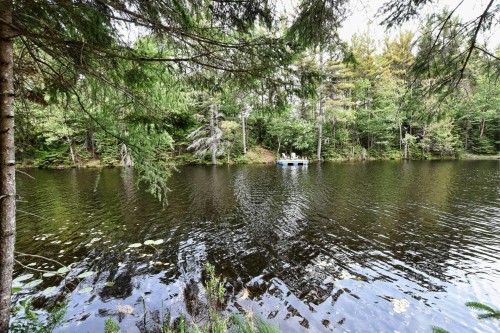 Accès au plan d'eau - Ch. Cambria, Gore, QC 