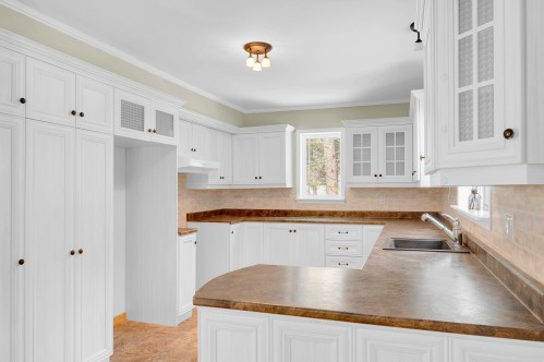 Kitchen - 1528 Mtée Sauvage, Prévost, QC - Indoor Photo Showing Kitchen