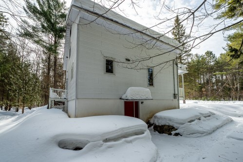 Entry - 1528 Mtée Sauvage, Prévost, QC - Outdoor With Exterior