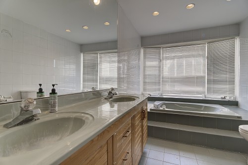 Salle de bains - 9001 Crois. Rimouski, Brossard, QC - Indoor