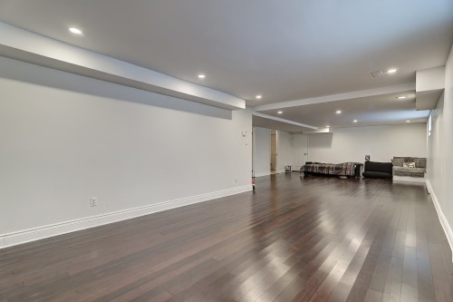 Salle de jeux - 9001 Crois. Rimouski, Brossard, QC - Indoor Photo Showing Other Room