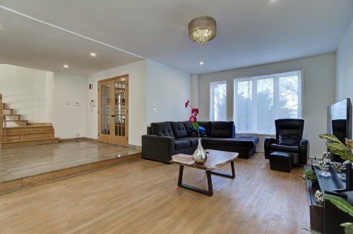Salon - 9001 Crois. Rimouski, Brossard, QC - Indoor Photo Showing Living Room